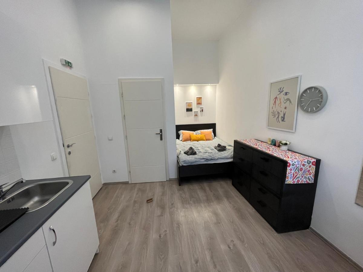 D58 Superior Apartments In The City Center ブダペスト エクステリア 写真