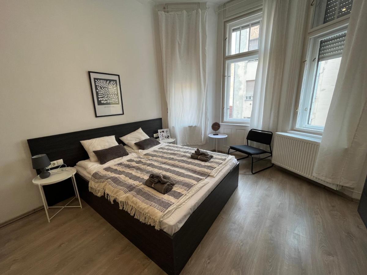 D58 Superior Apartments In The City Center ブダペスト エクステリア 写真